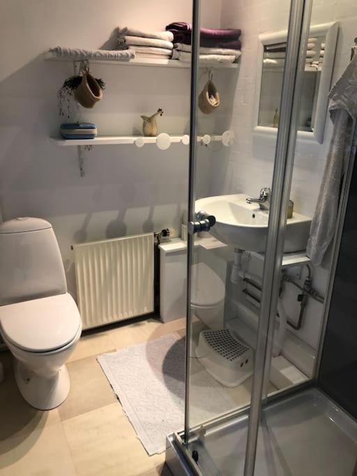 Airy, Cosy Guesthouse Mariager Exteriör bild
